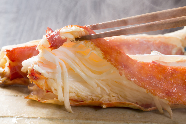 【ボイルタラバガニ!!】特大!極太!カット済み5Lサイズ ¥10,000 - 画像 (2)