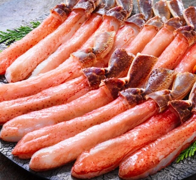 【お刺身でもOK！！！】    鮮度抜群！生本ズワイガニ棒肉剥き身　約500g20本〜30本入り￥6,600